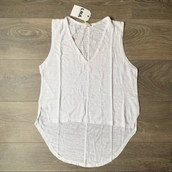 Revolve LNA Backtail Sleeveless Tank Top Asymmetrical hem White Size XS - Picture 3 of 8